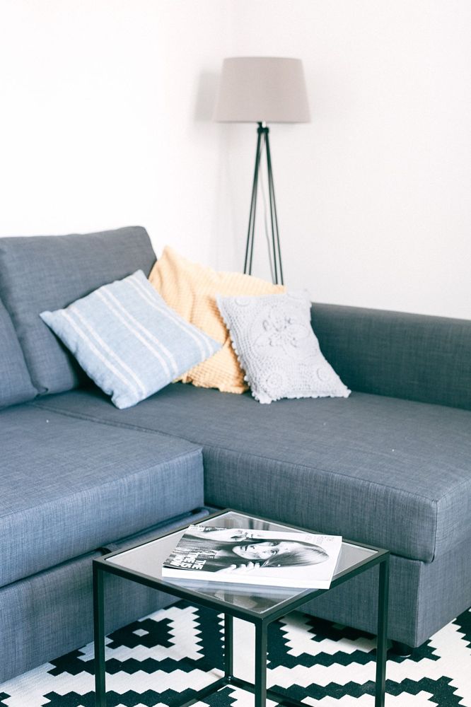 Clean, cozy living room carpet in a New Canaan, CT home ready for professional cleaning